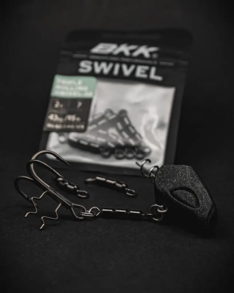 BKK TRIPLE ROLLING SWIVEL-32 (BRASS, BLACK)