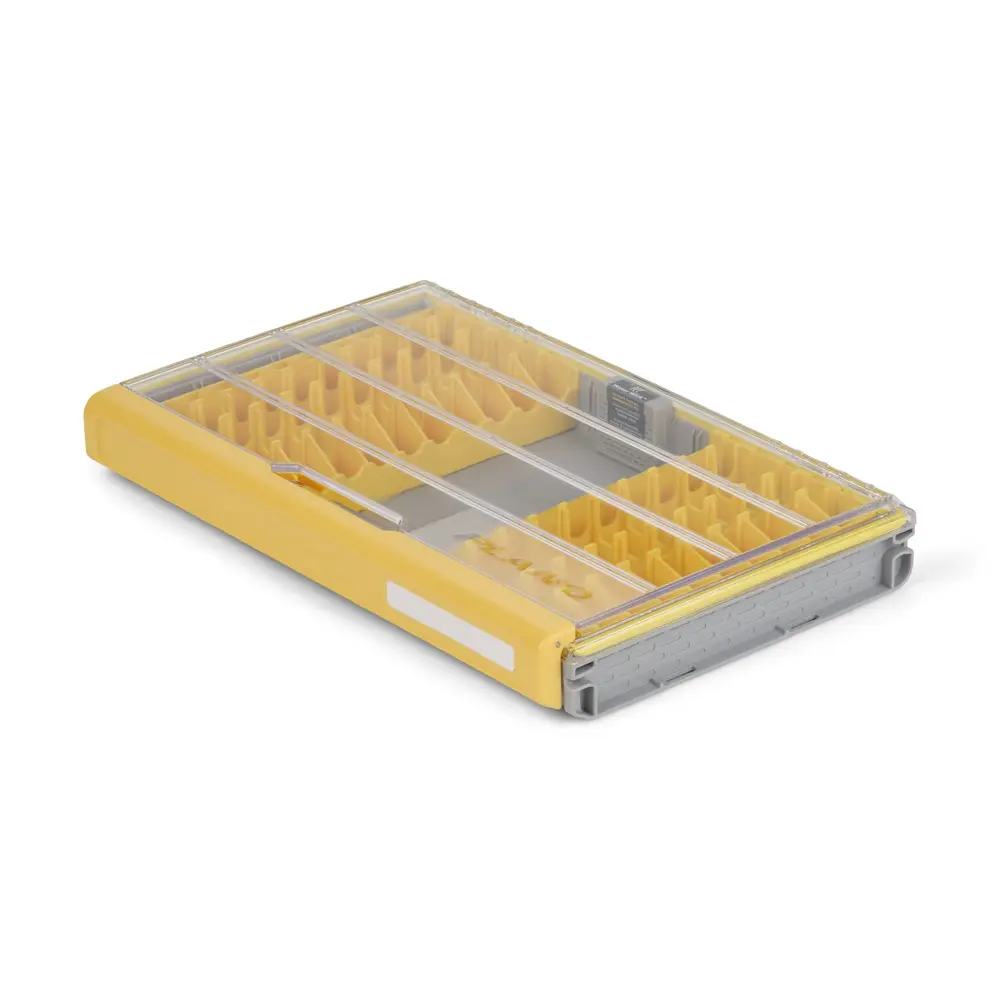 PLANO EDGE 3700 JERKBAIT BOX